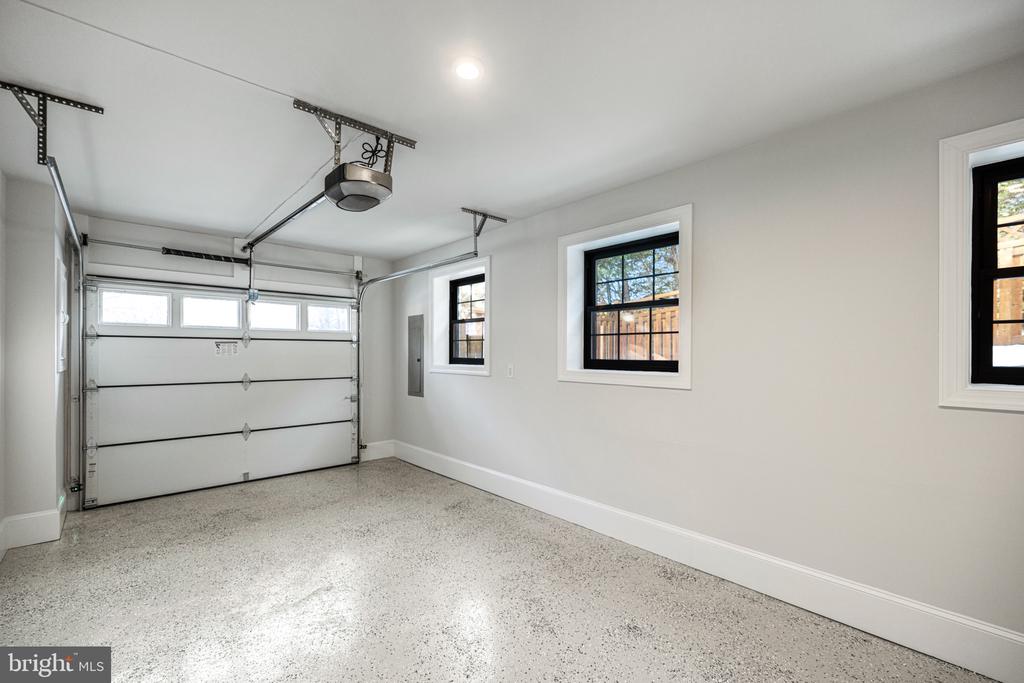 4905 Klingle St NW