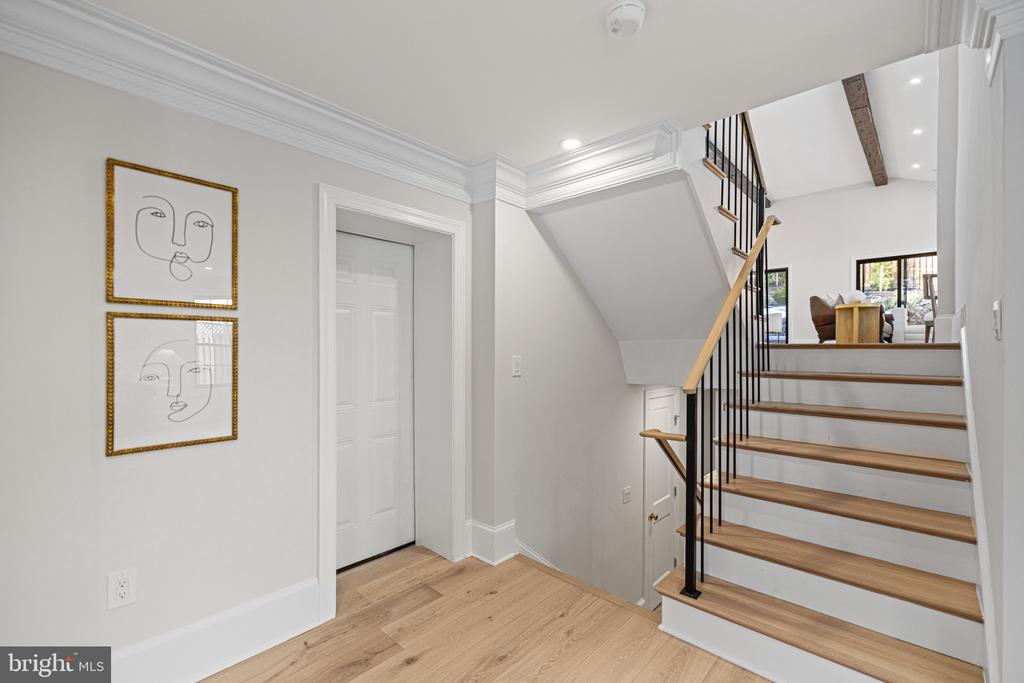 4905 Klingle St NW