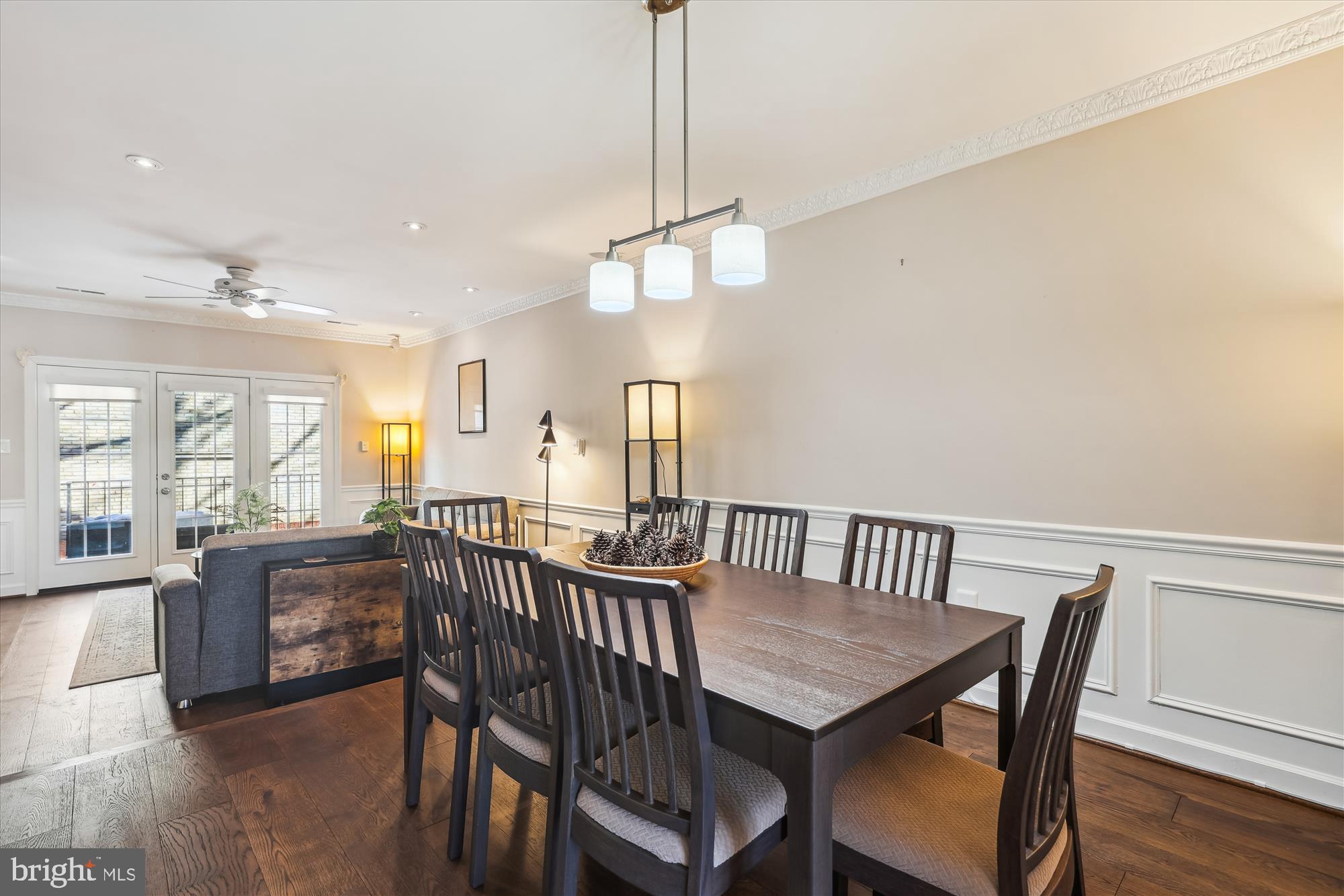 4611 MACARTHUR BLVD NW #B