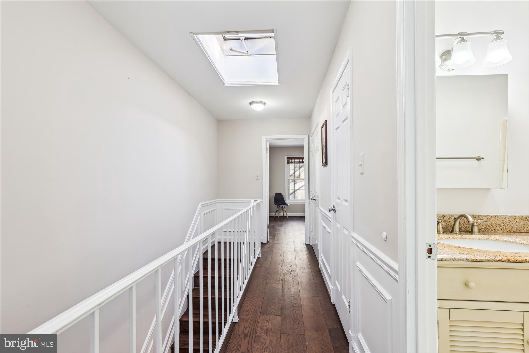 4611 MACARTHUR BLVD NW #B