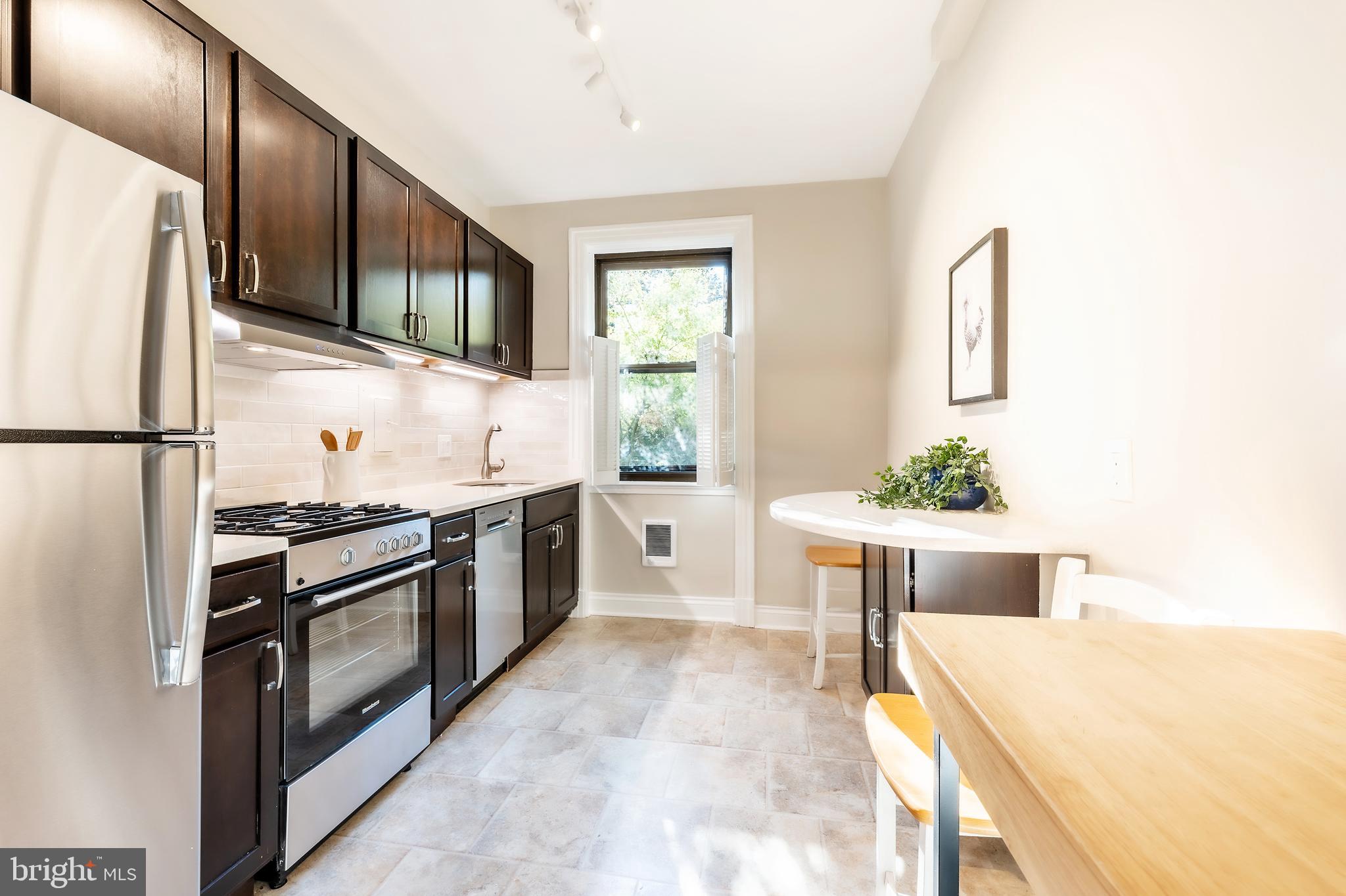 3100 CONNECTICUT AVE NW #216