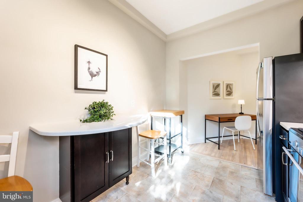 3100 CONNECTICUT AVE NW #216