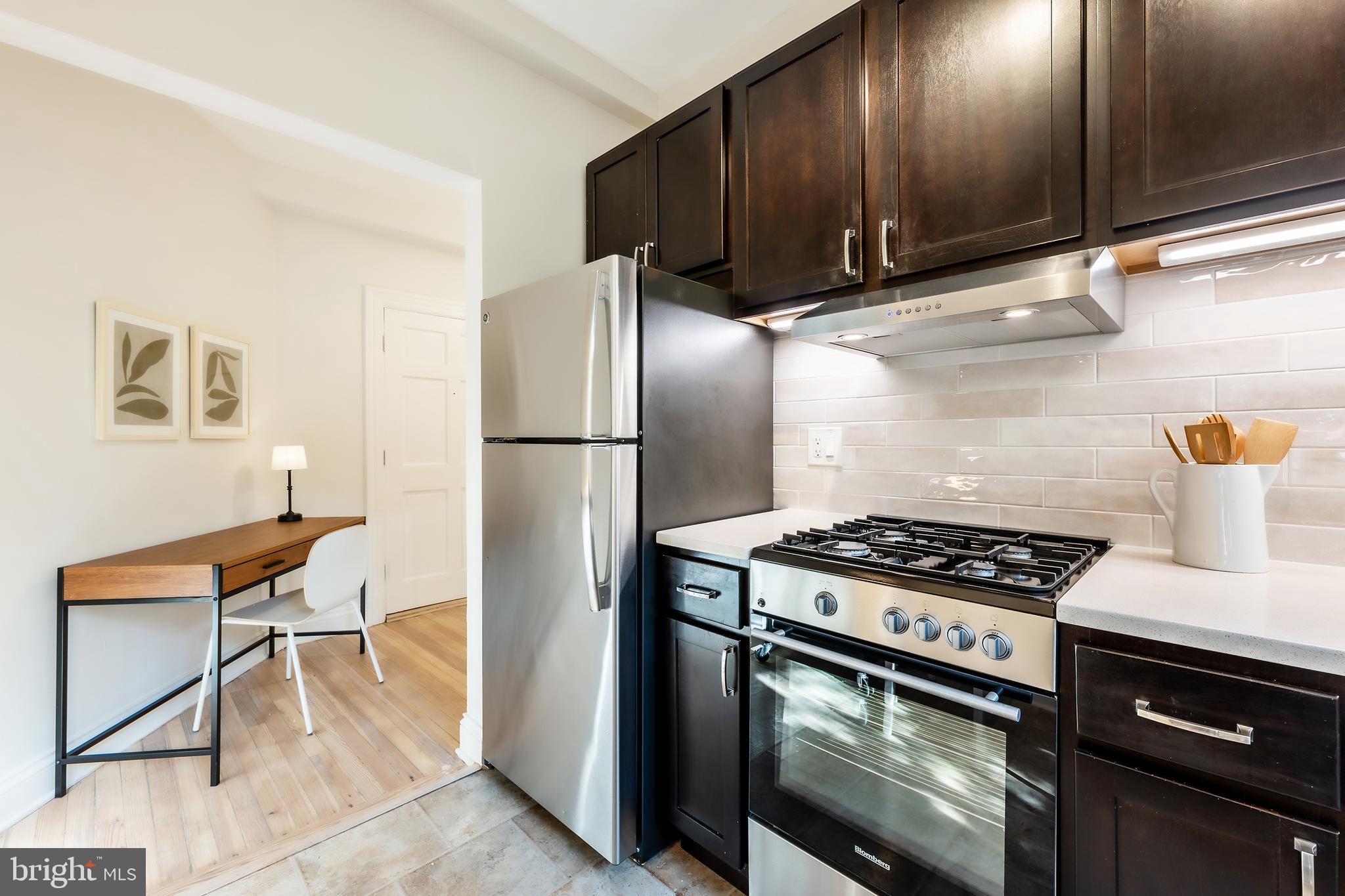 3100 CONNECTICUT AVE NW #216