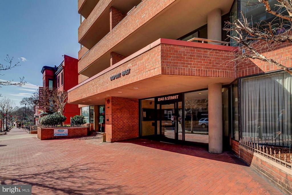 2141 P ST NW #301