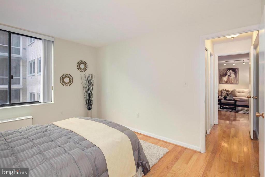 2141 P ST NW #301