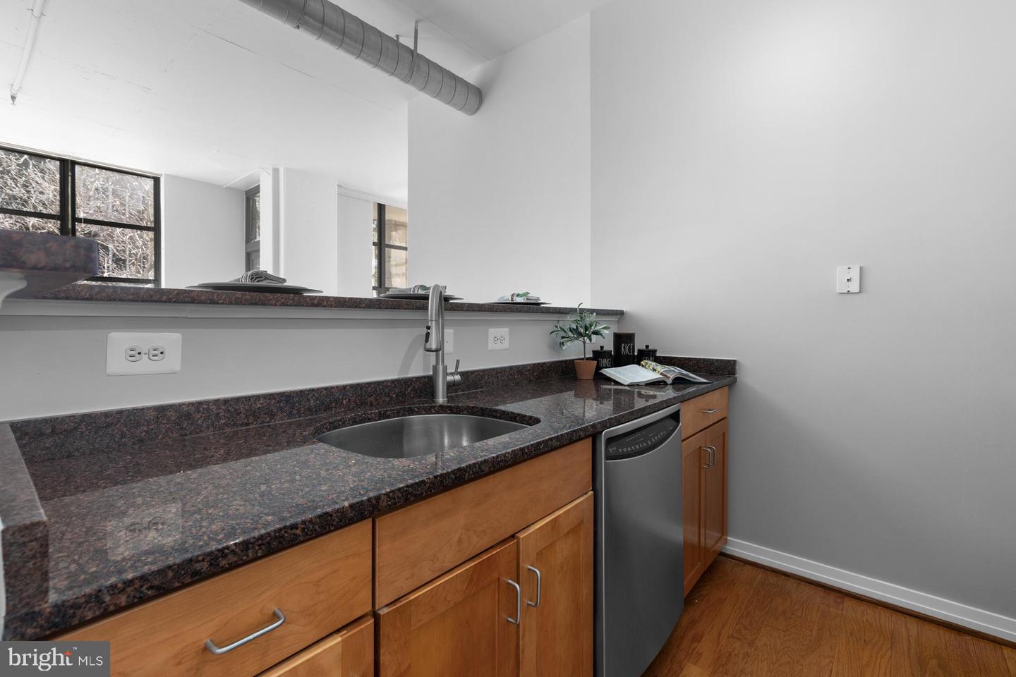 2020 12th St NW #109