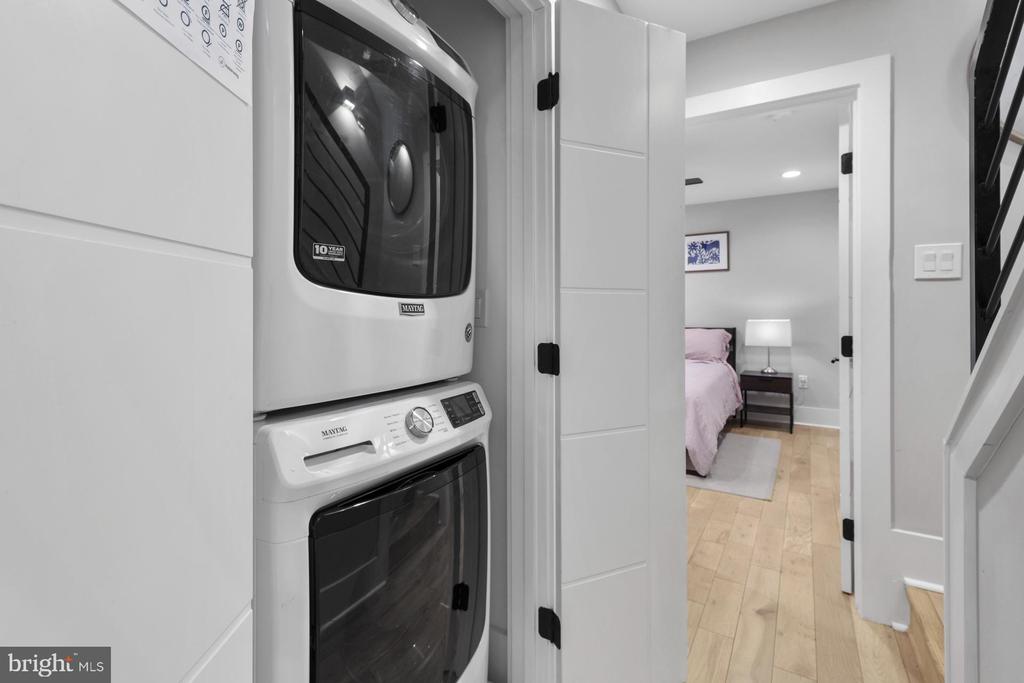 113 U St NE #1