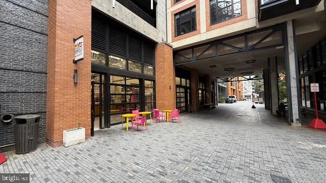 113 U St NE #1