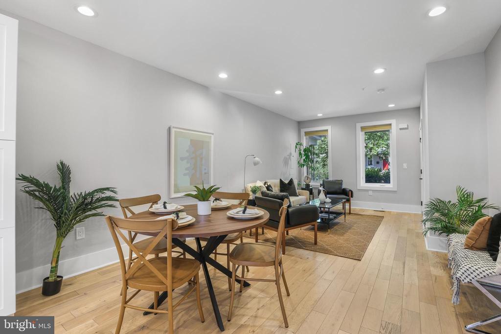 113 U St NE #1
