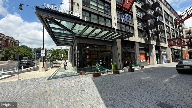 113 U St NE #1