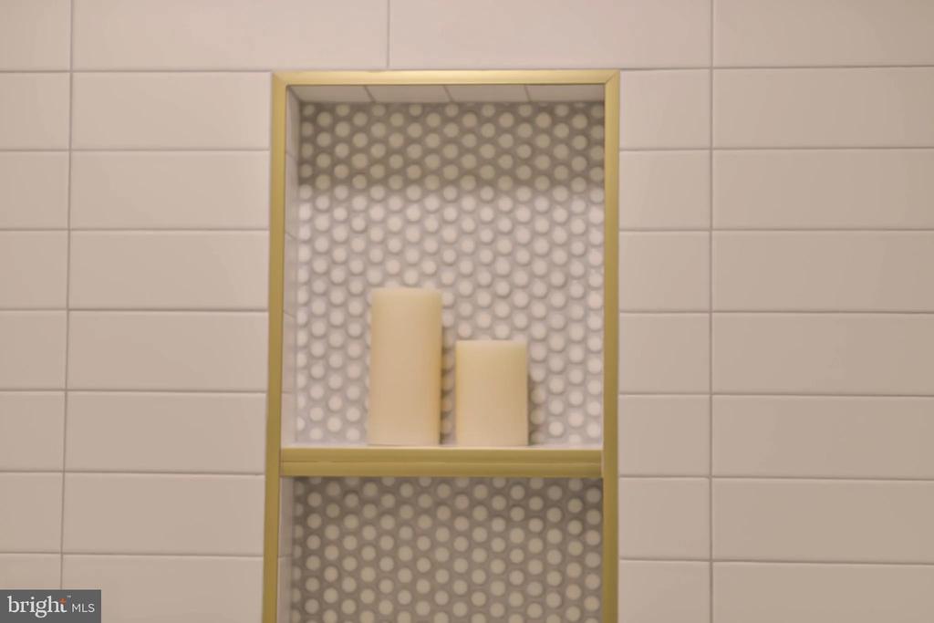 113 U St NE #1