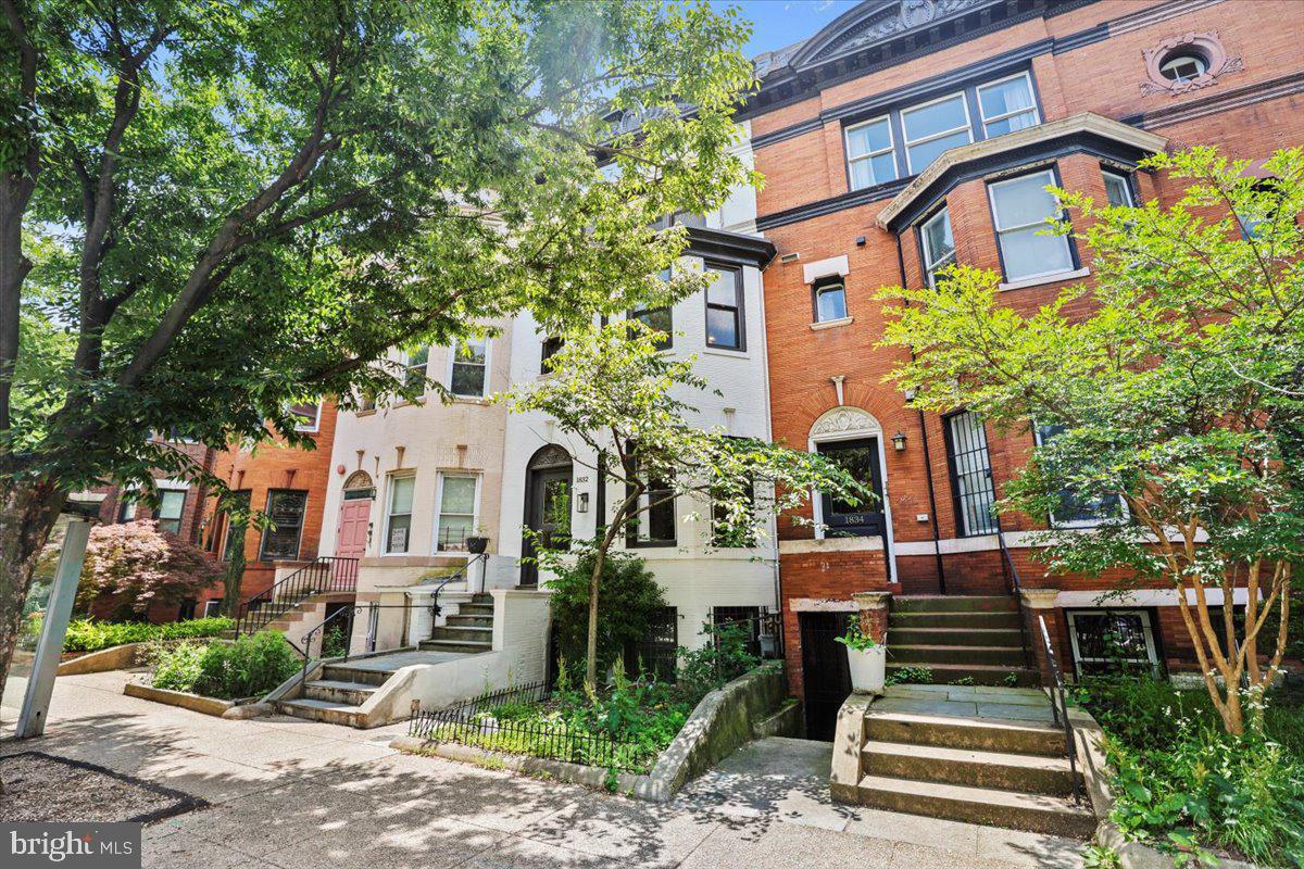 1832 Calvert St NW #3