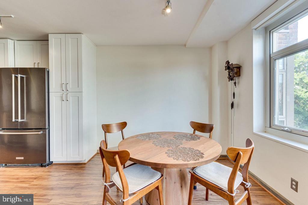 1545 18TH STREET NW 403