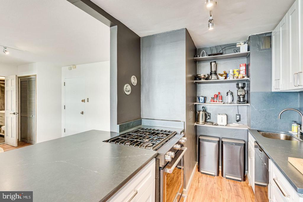 1545 18TH STREET NW 403