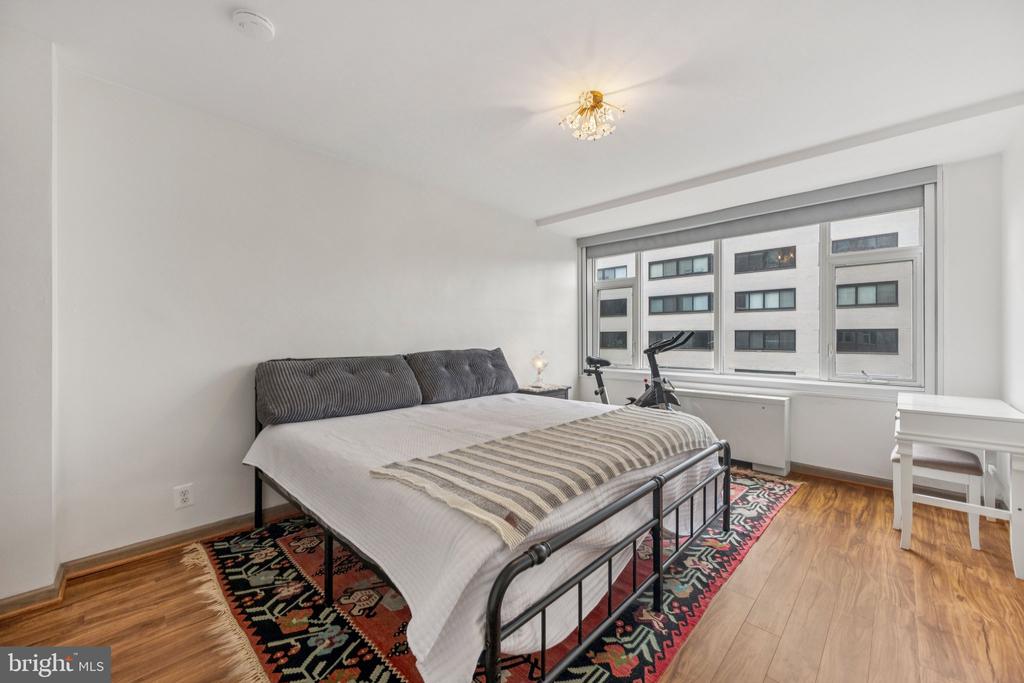 1545 18TH STREET NW 403