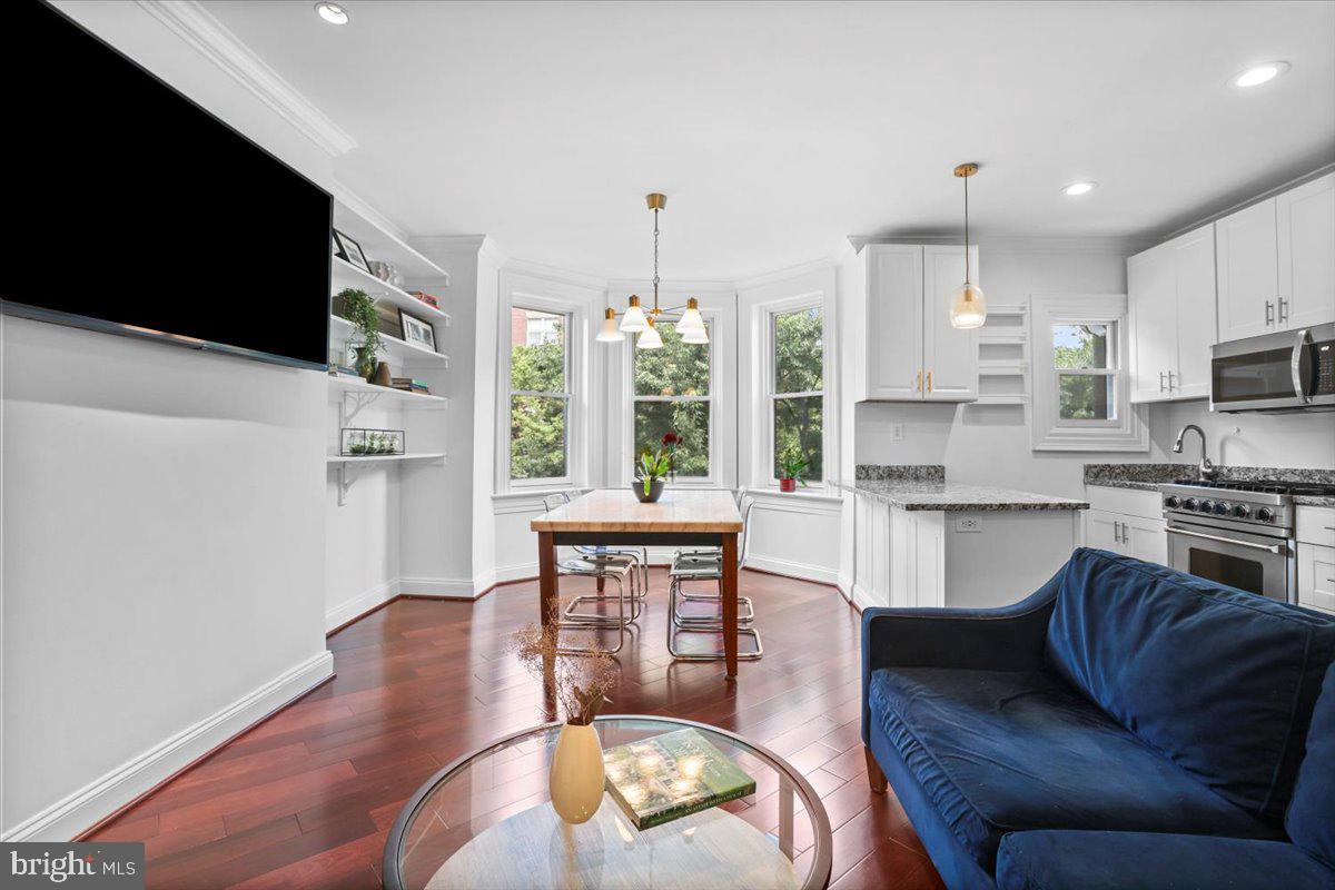 1832 Calvert St NW #3