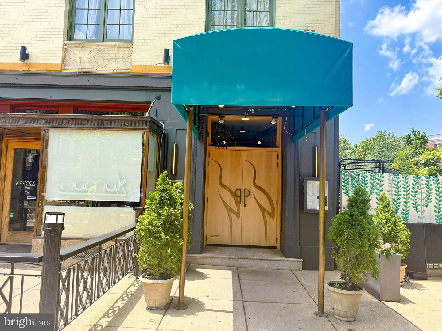 1832 Calvert St NW #3