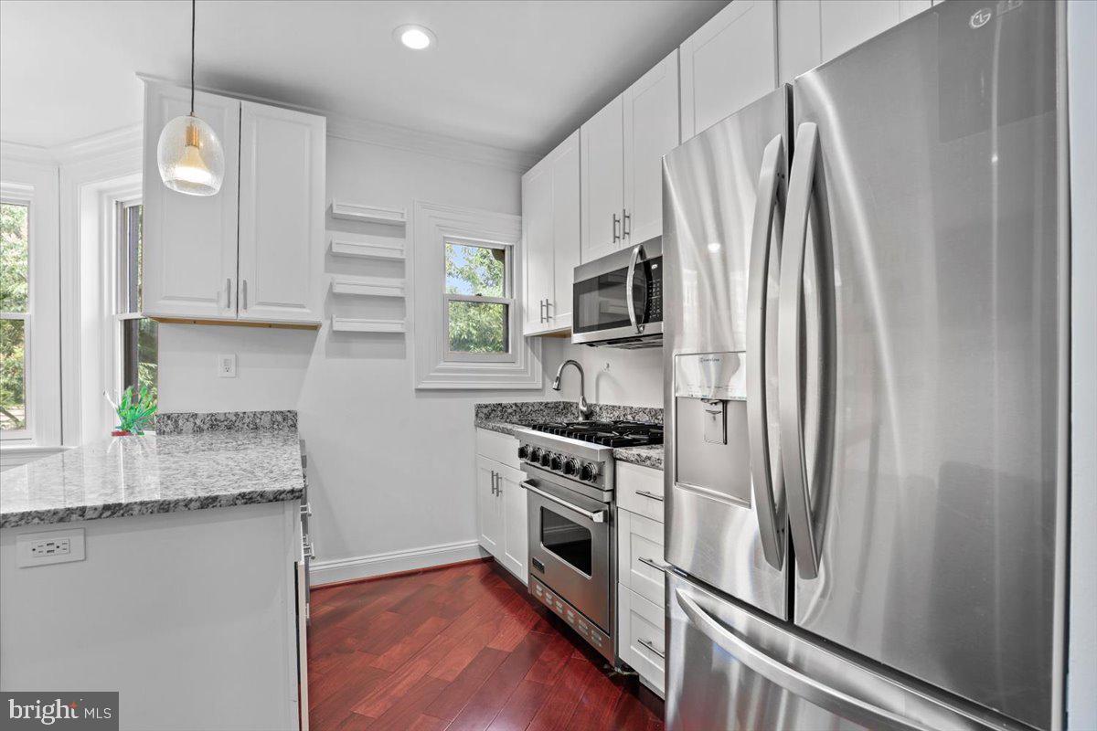 1832 Calvert St NW #3