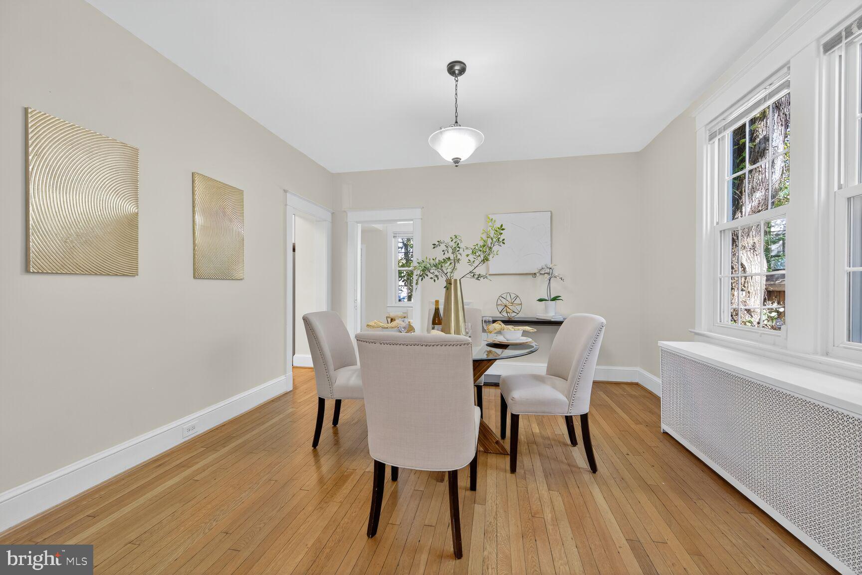 4209 ELLICOTT STREET NW