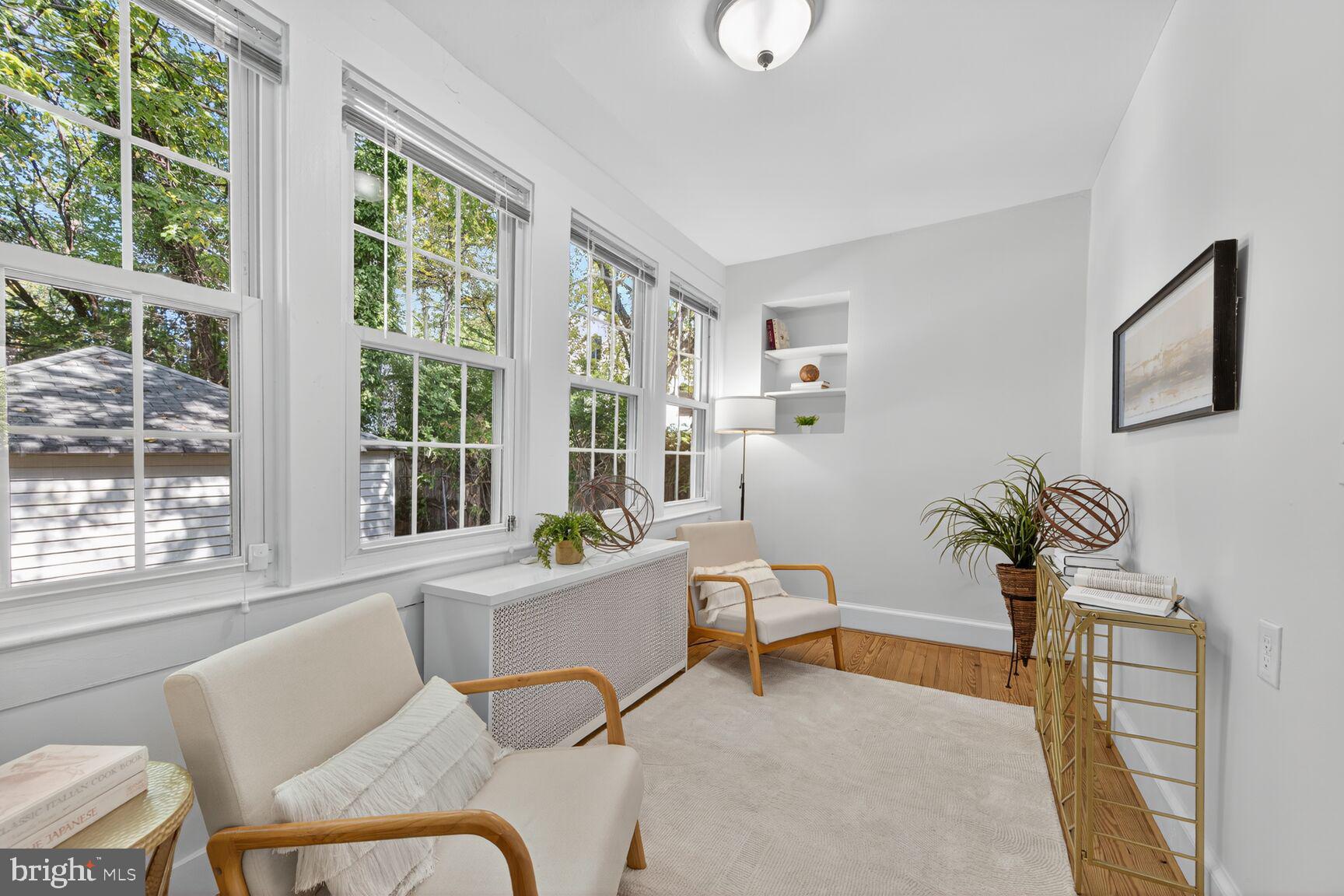 4209 ELLICOTT STREET NW