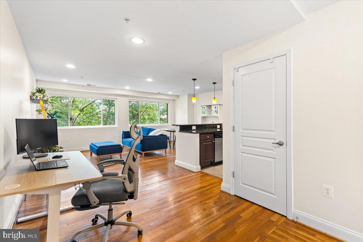 804 TAYLOR STREET NW 403