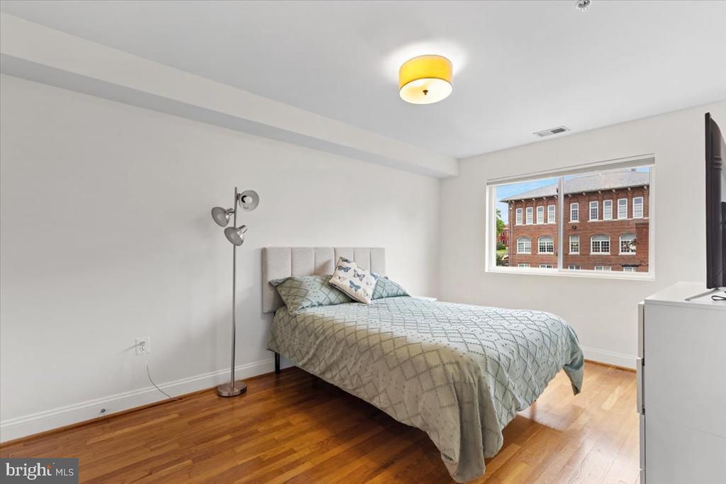 804 TAYLOR STREET NW 403