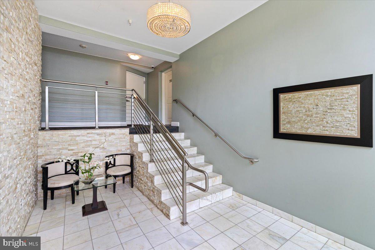 804 TAYLOR STREET NW 403