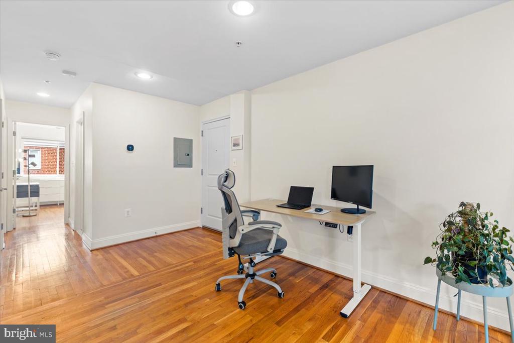 804 TAYLOR STREET NW 403
