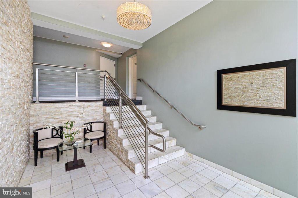 804 TAYLOR STREET NW 403