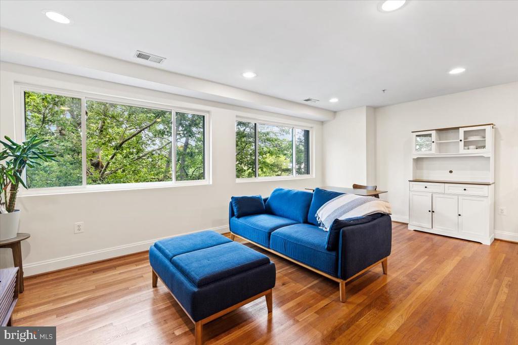 804 TAYLOR STREET NW 403