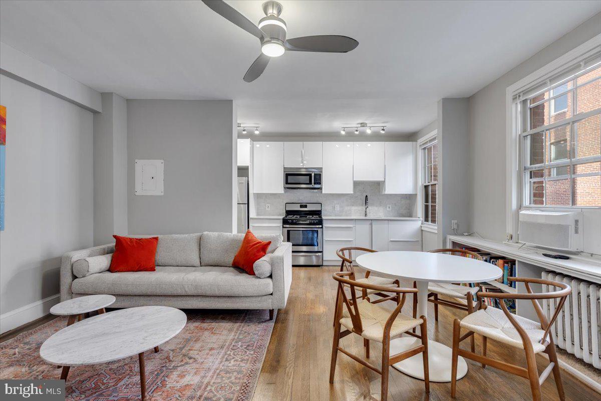 1301 LONGFELLOW STREET NW 207