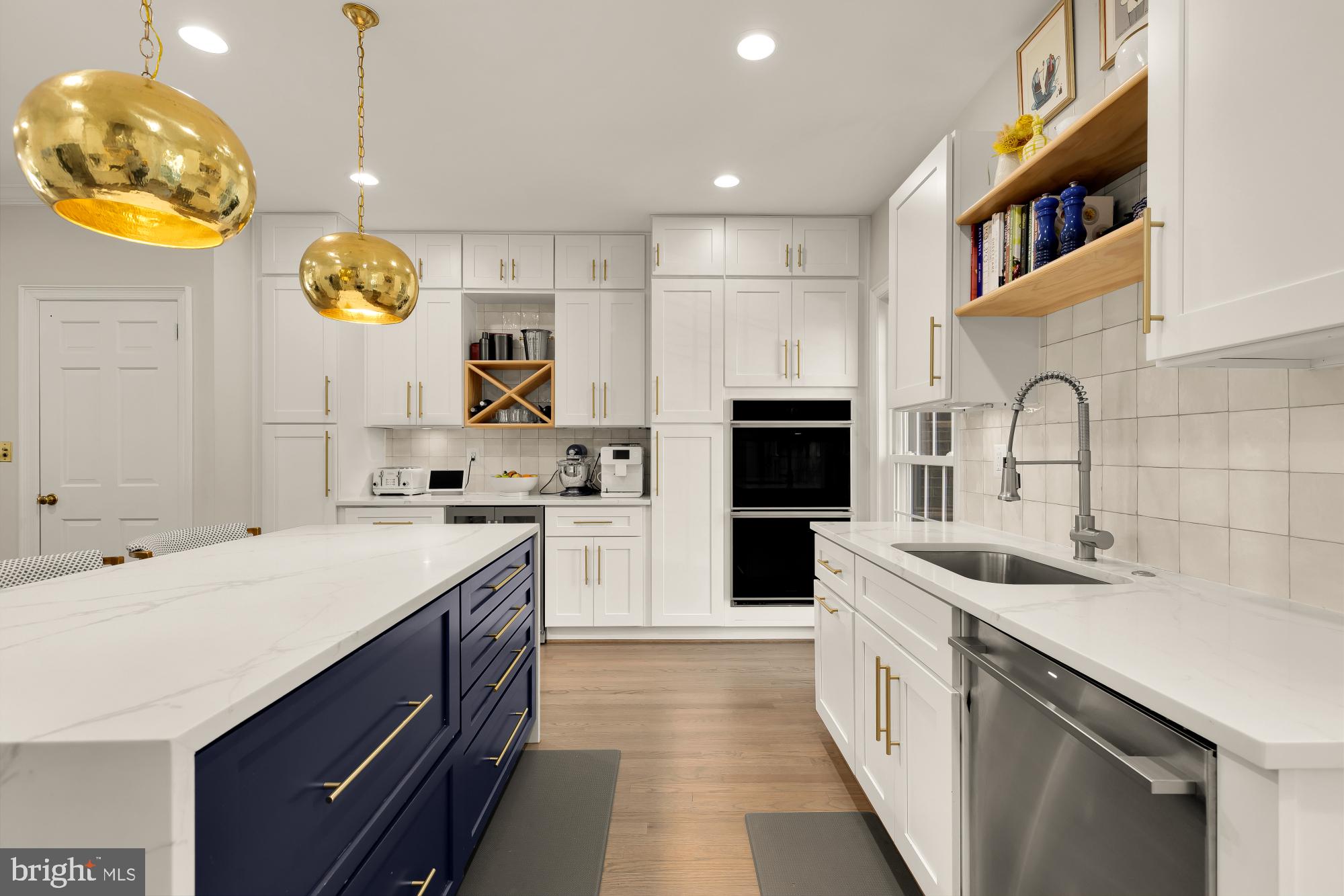 3726 JENIFER STREET NW