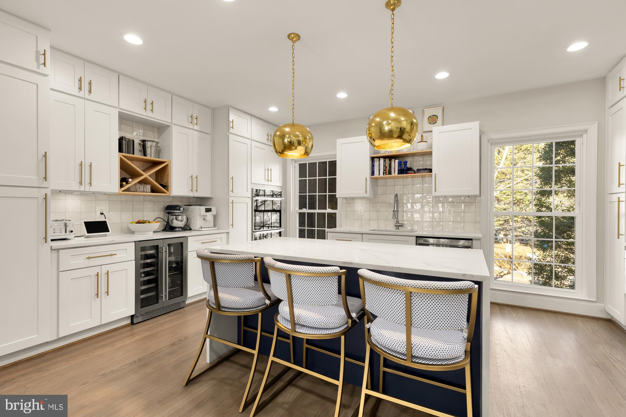 3726 JENIFER STREET NW