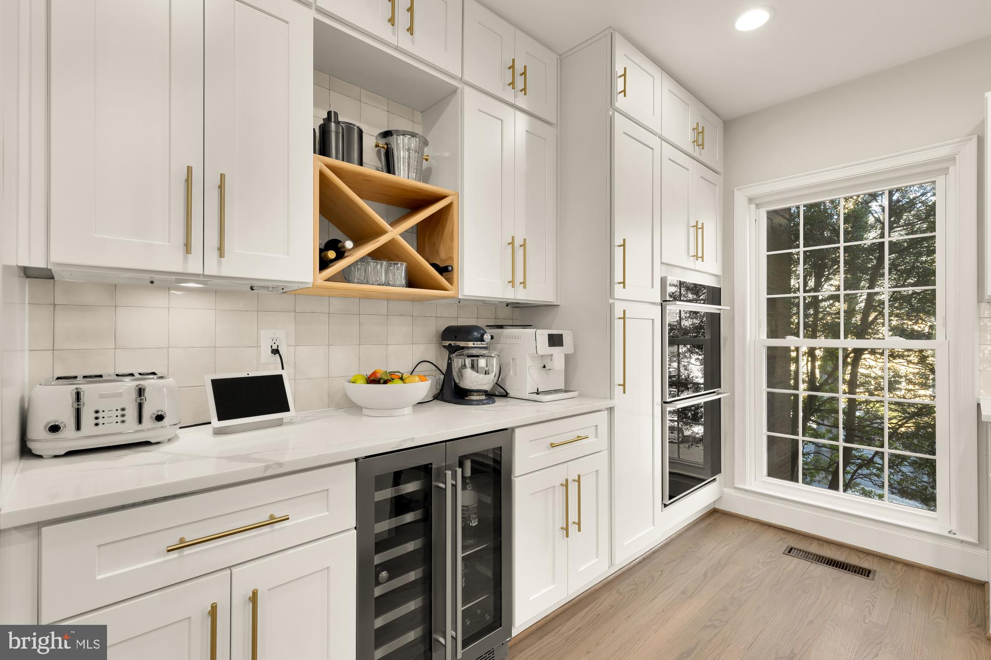 3726 JENIFER STREET NW