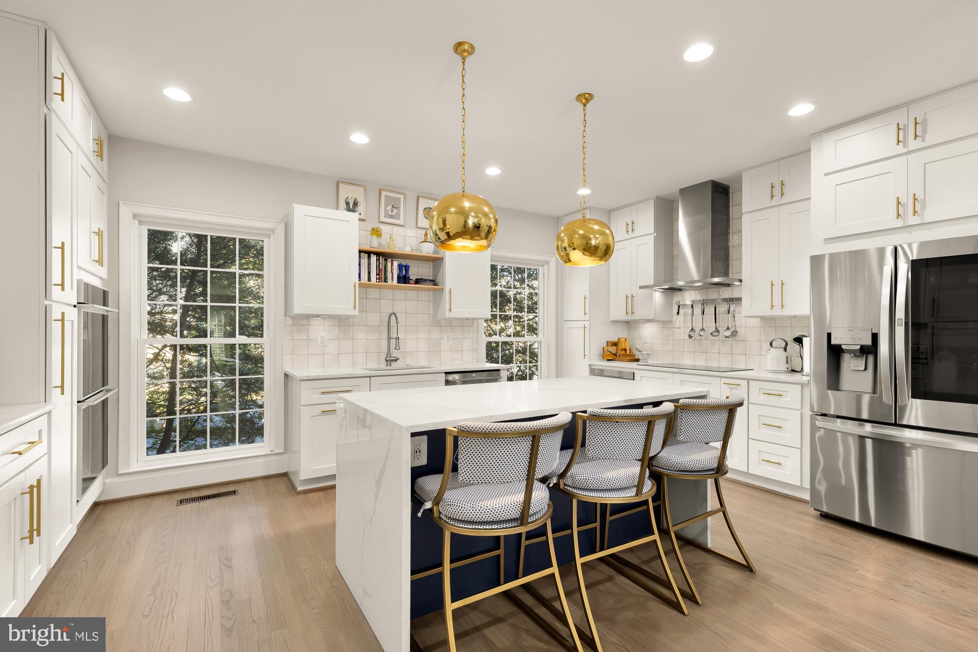 3726 JENIFER STREET NW