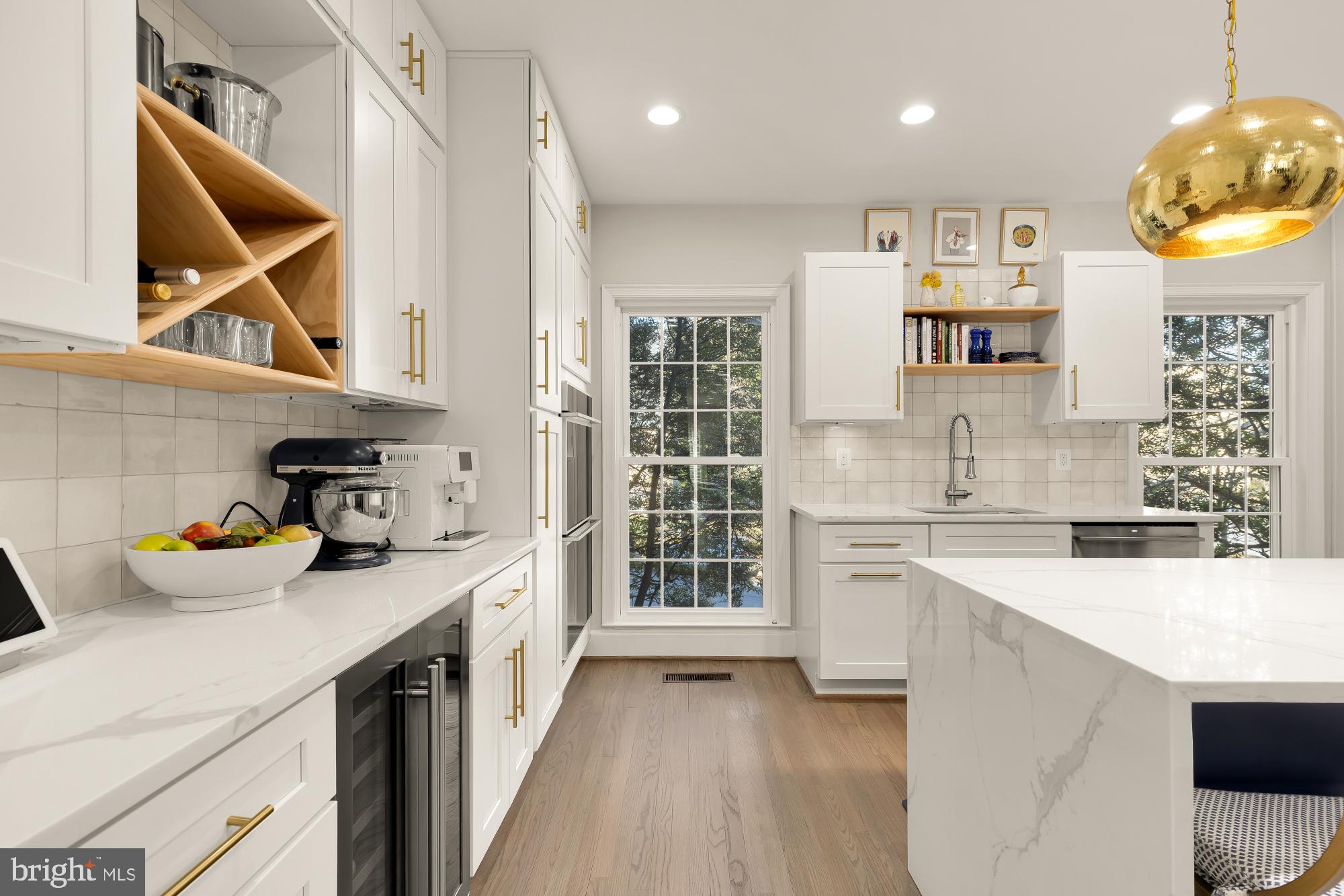 3726 JENIFER STREET NW