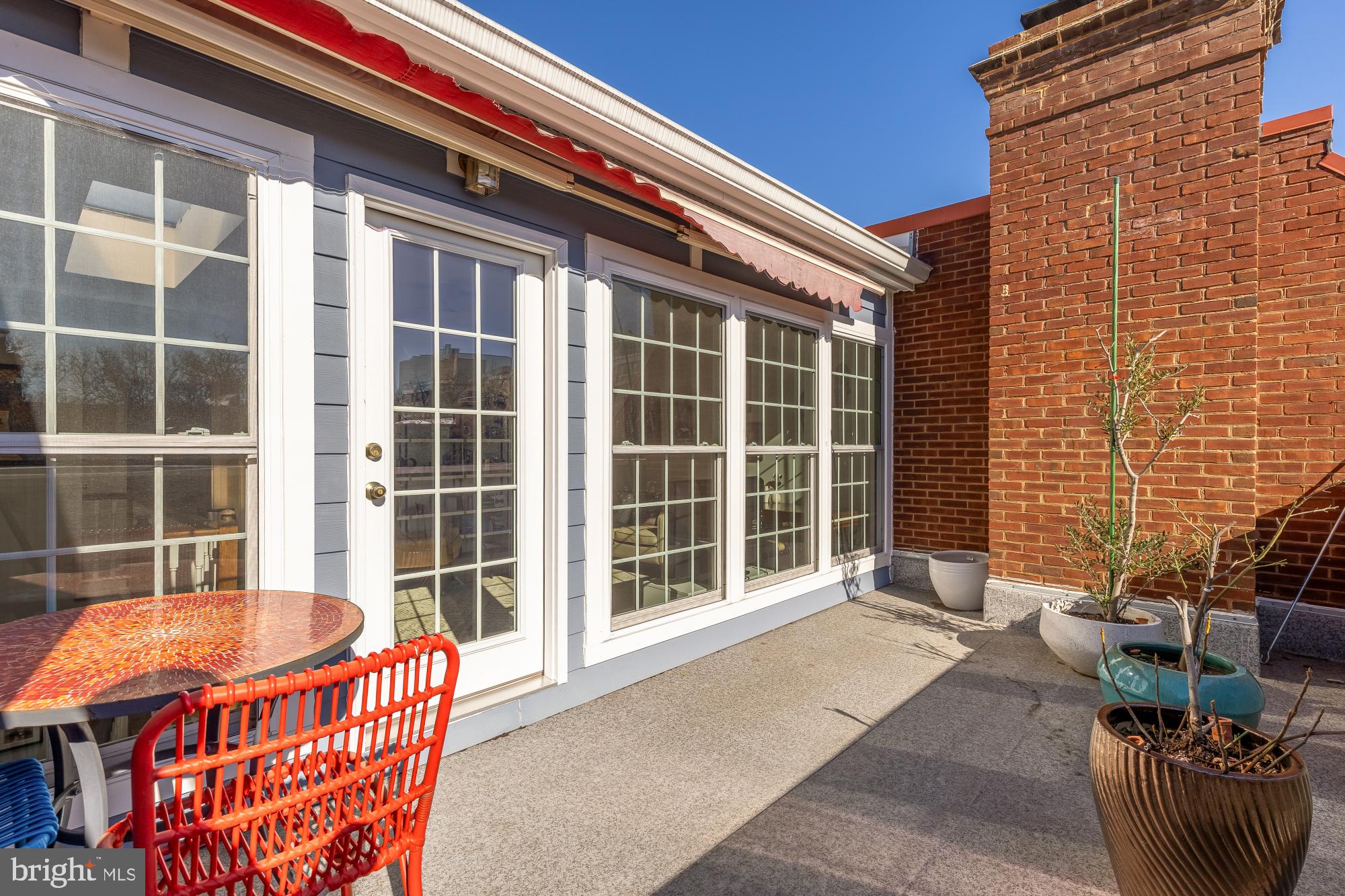 3726 JENIFER STREET NW