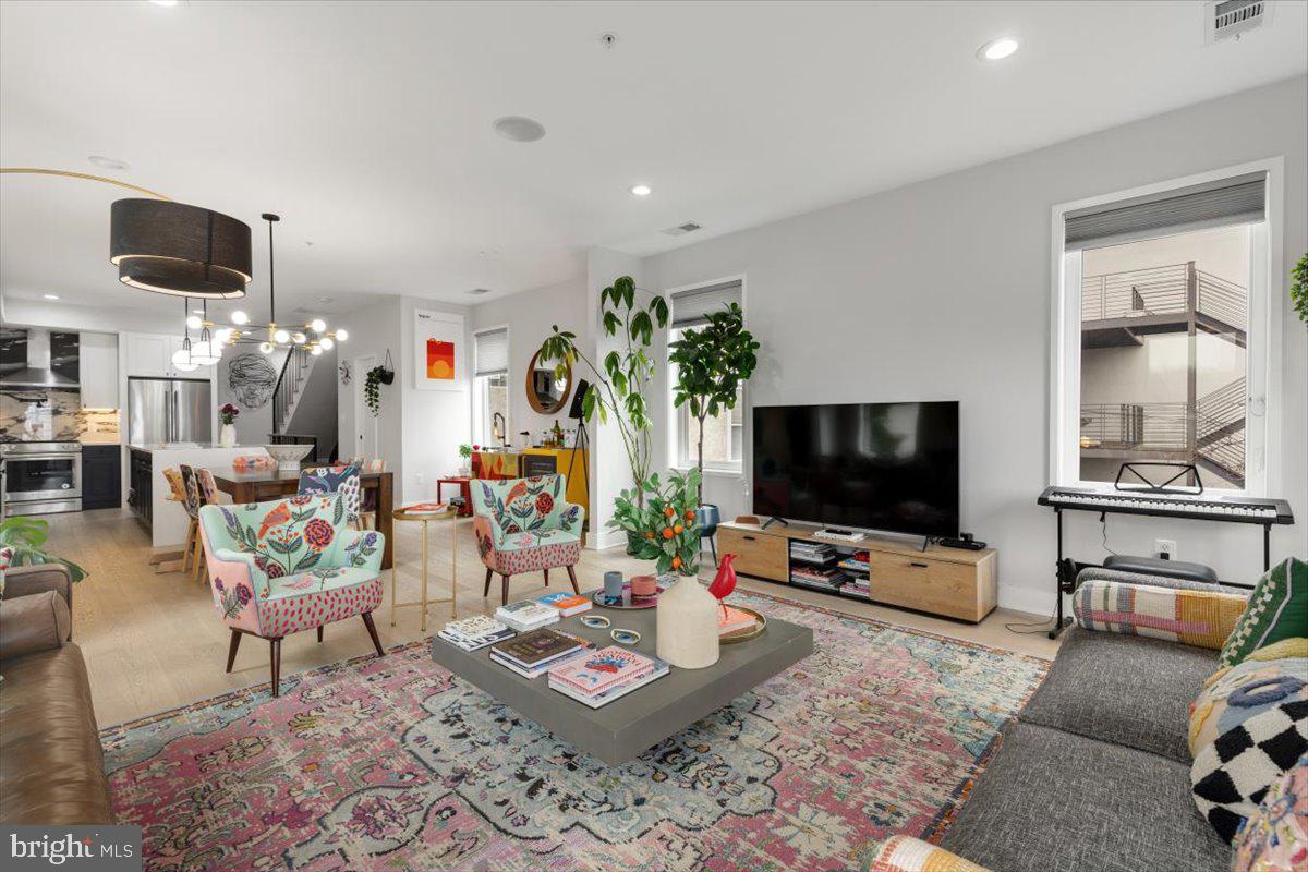 1151 OATES STREET NE 3