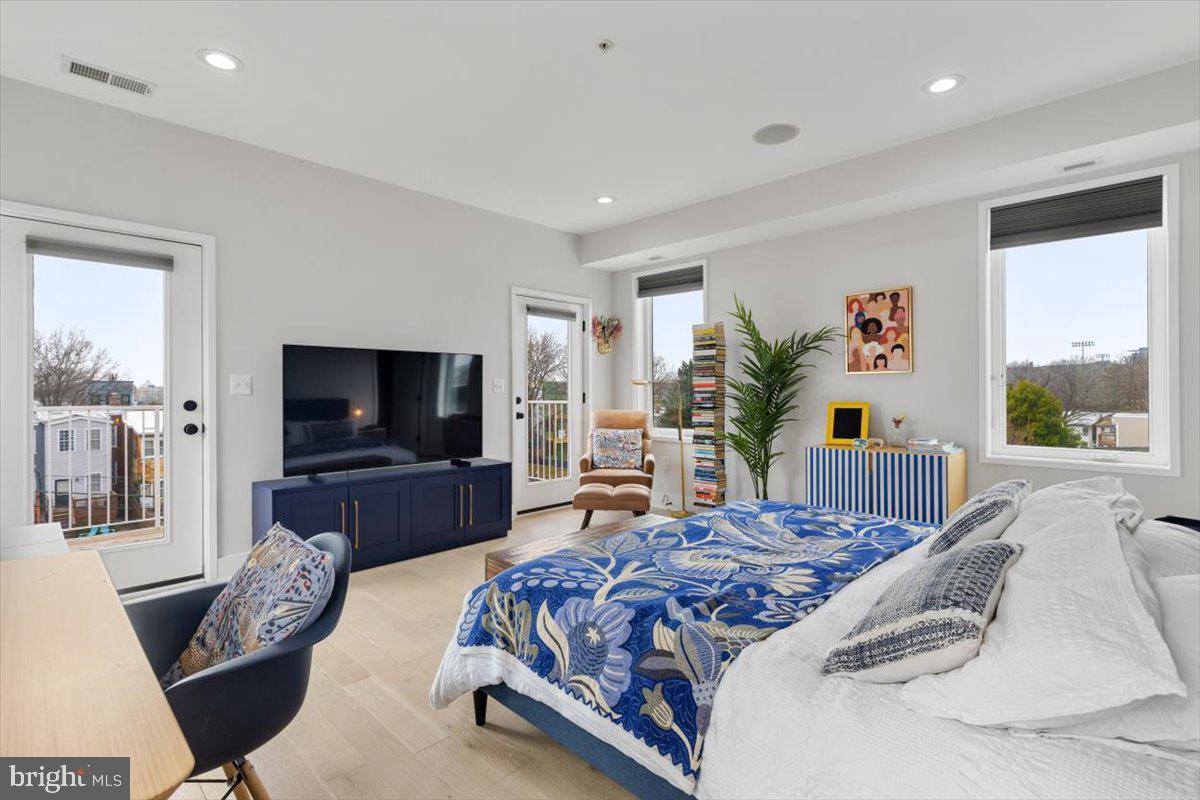 1151 OATES STREET NE 3