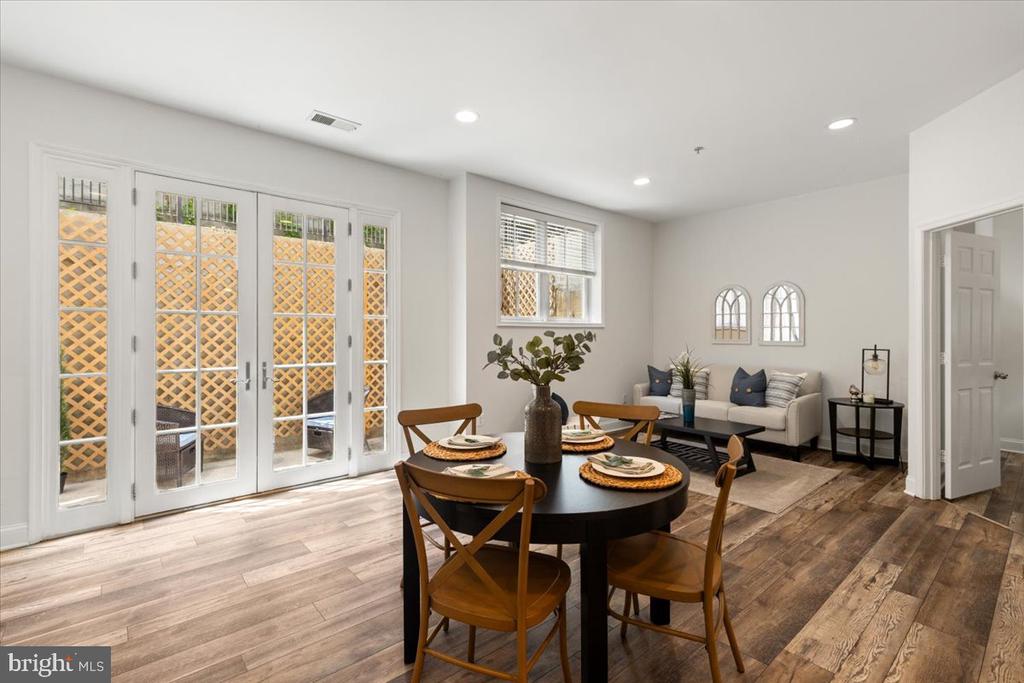 3350 17TH STREET NW T2