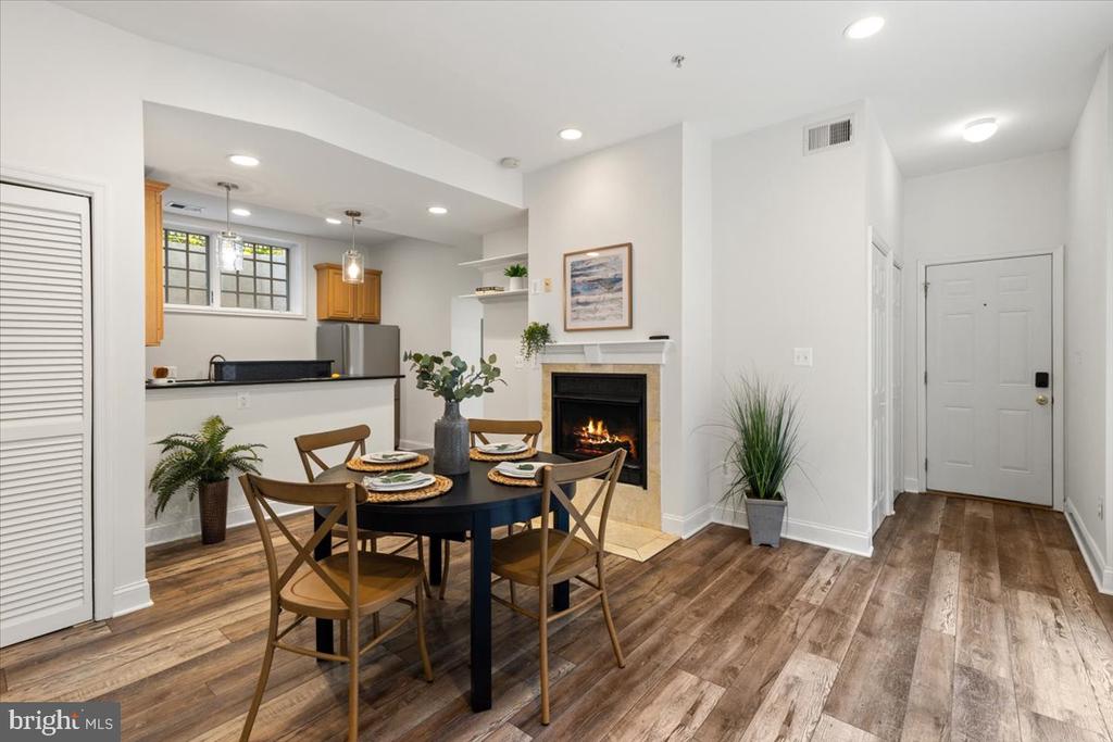 3350 17TH STREET NW T2