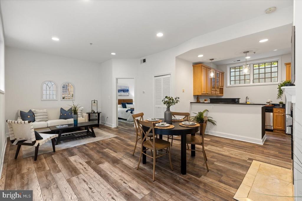 3350 17TH STREET NW T2