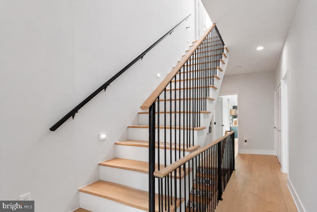 1151 OATES STREET NE Unit: 3