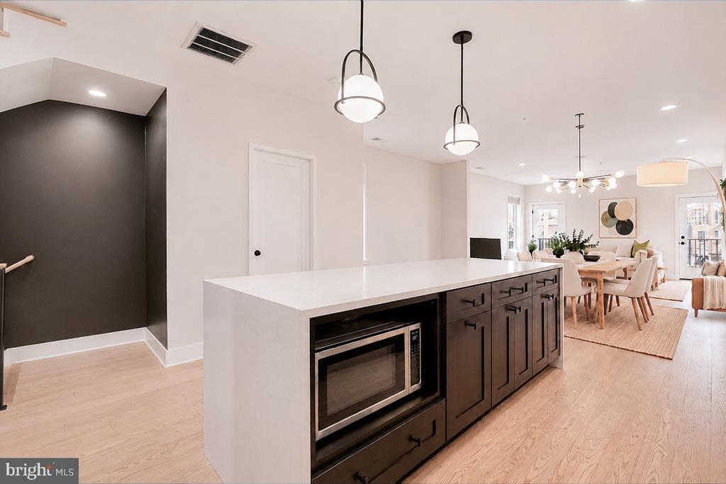 1151 OATES STREET NE Unit: 3