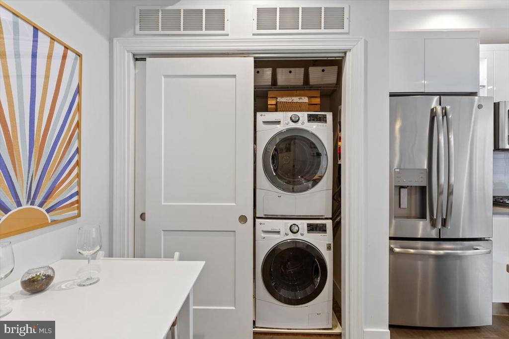 625 PARK ROAD NW Unit: 204