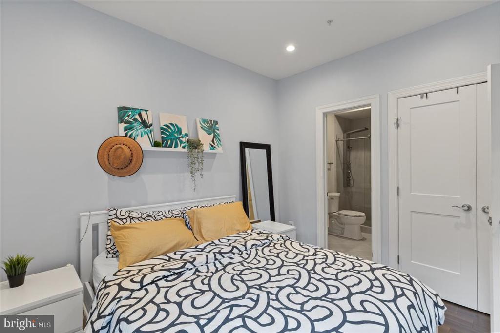 625 PARK ROAD NW Unit: 204