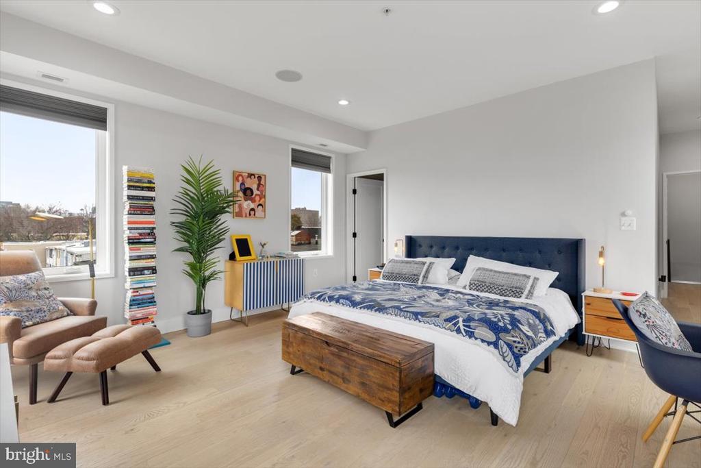 1151 OATES STREET NE Unit: 3