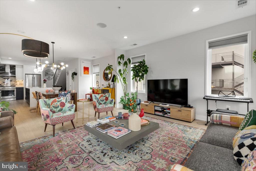 1151 OATES STREET NE Unit: 3