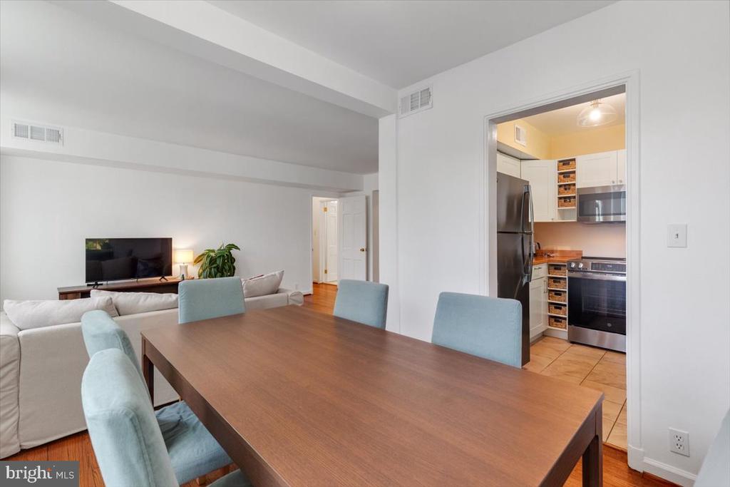 3711 39TH STREET NW Unit: C189