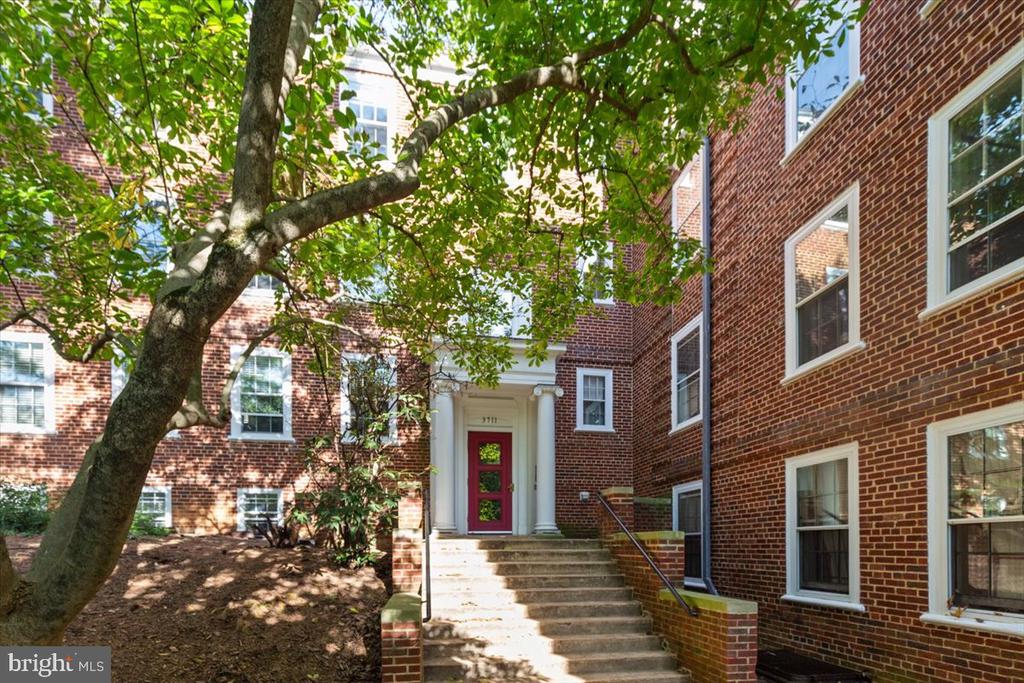 3711 39TH STREET NW Unit: C189